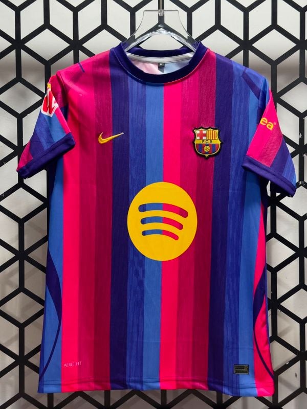BARCA HOME EMBROIDERY 2026-27 
PLAYER- L-YAMAL 🔟✨