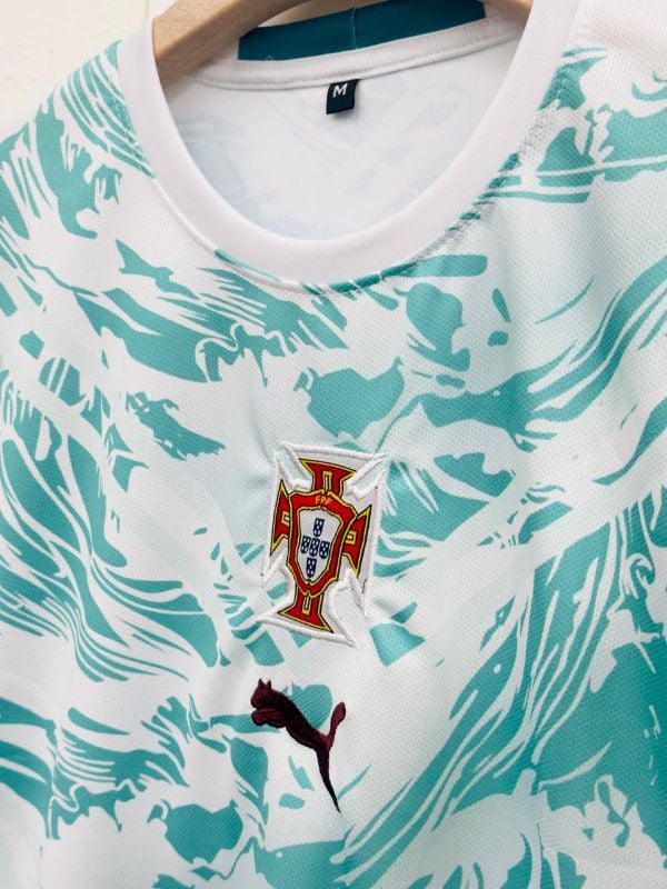 RETRO FULLSLEEV CATEGORY
PORTUGAL AWAY EMBROIDERY WC 2026
CR7️⃣✨
