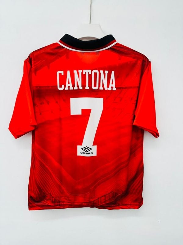 MAN-UNITED CANTONA7️⃣