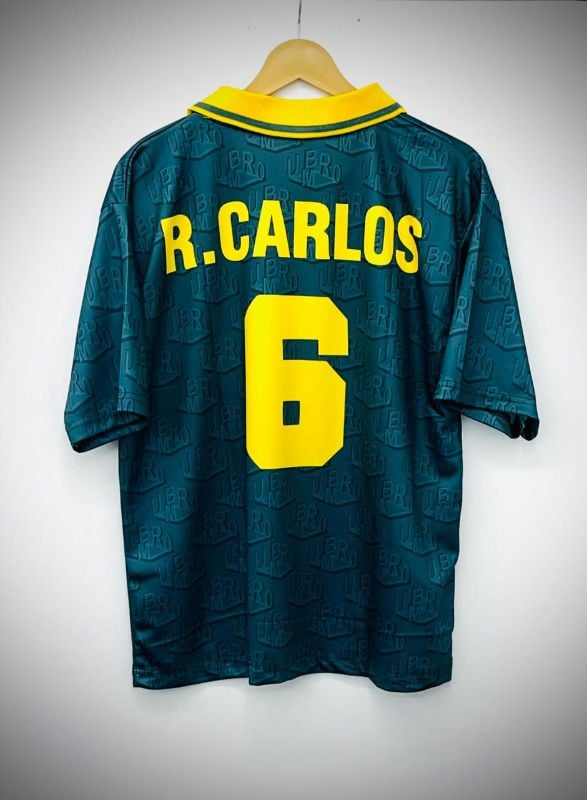 INTERMILAN 
R.CARLOS ✨