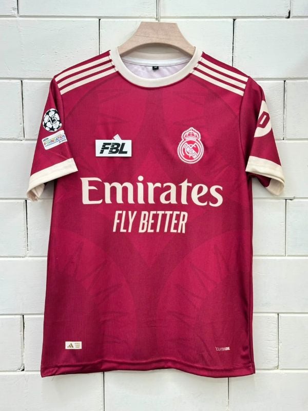 REAL MADRID THIRD KIT EMBROIDERY 2026-27 ✨
PLAYER-  BELLINGHAM 5️⃣🌟