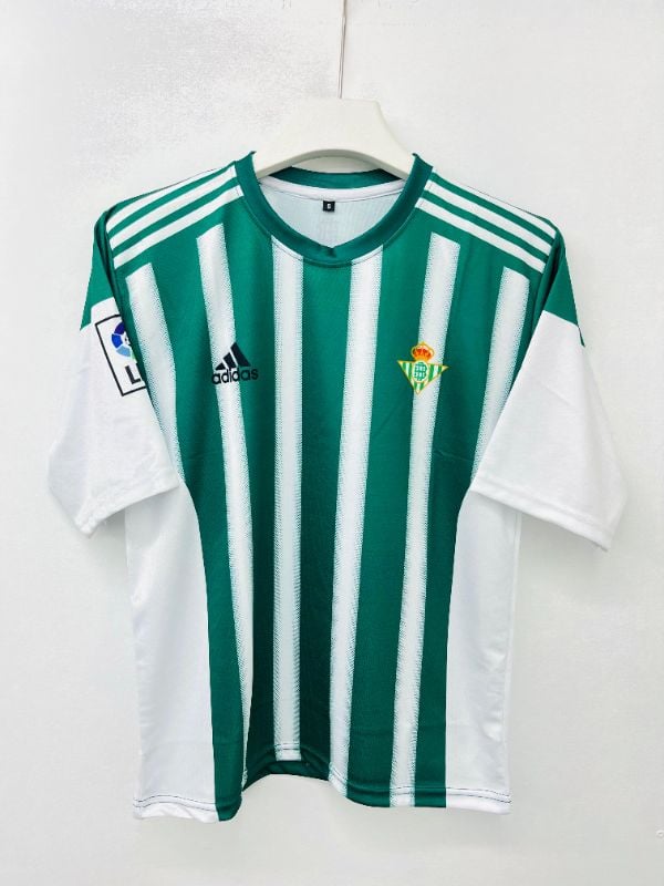 REAL BETIS VINTAGE
BELLERIN 19✨