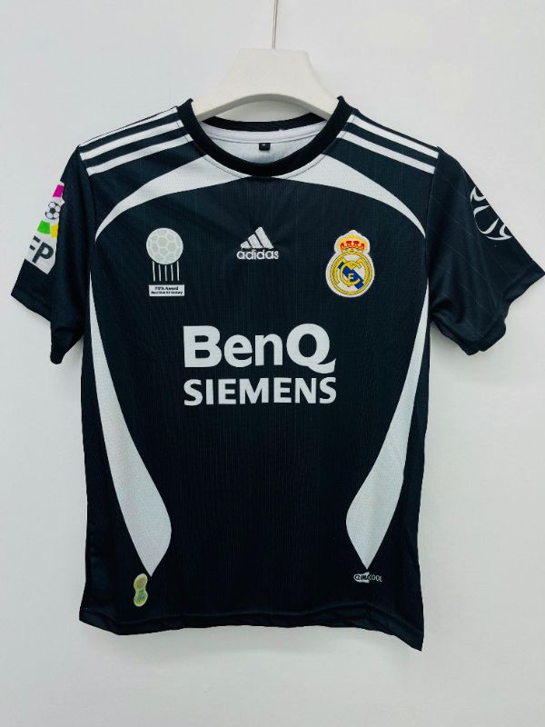 REAL AWAY KIT
R CARLOS 3⃣✨