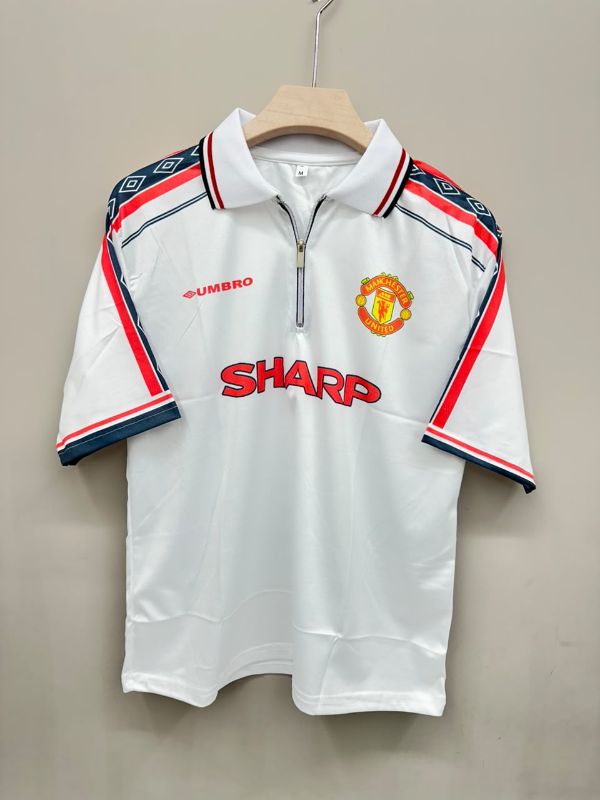 UNITED 98-99 HOME SPECIAL KIT🌟
BECKHAM 7️⃣⚡