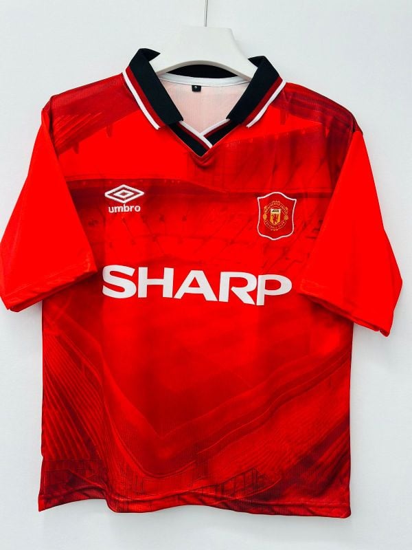 MAN-UNITED CANTONA7️⃣