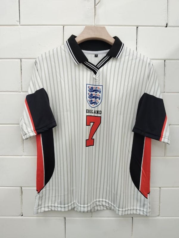 ENGLAND VERSION
BECKAM EDITION
