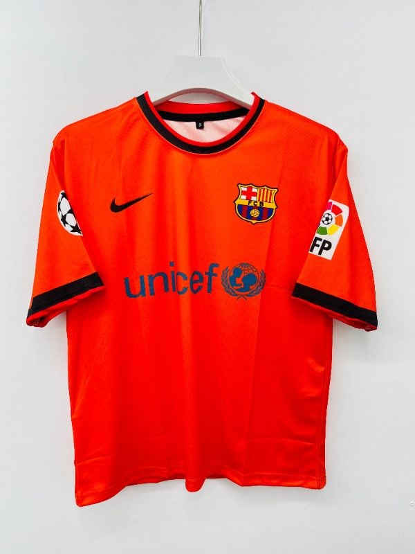 BARCELONA AWAY KIT
MESSI 🔟✨