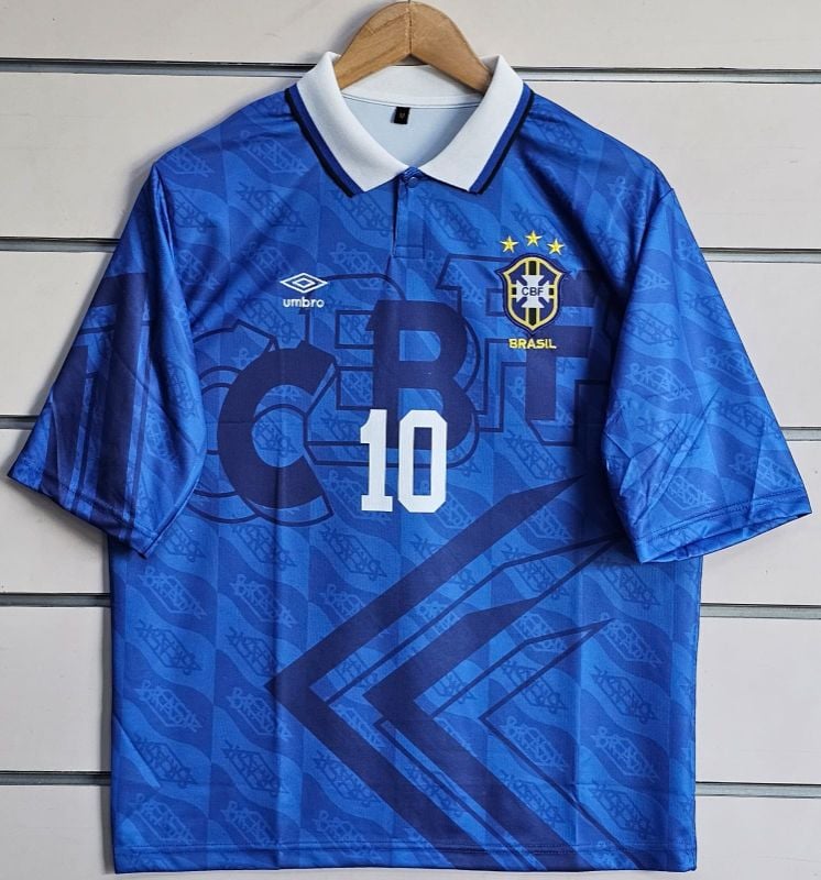 FIVE SLEEVE EMBROIDERY 
MASTER COPY BRAZIL VINTAGE KIT🌟 PELE  ✨