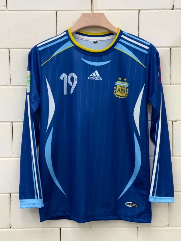 JS ARGENTINA AWAY RETRO 06-07 KIT
PLAYER-MESSI 19 ✨