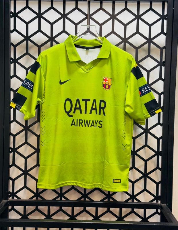 BARCELONA AWAY KIT
PLAYER- NEYMAR 1⃣1⃣