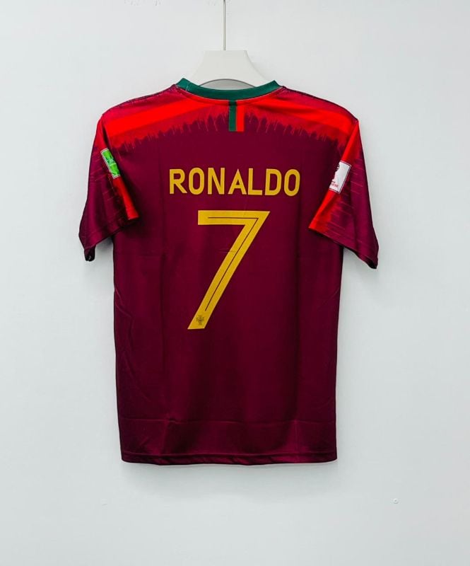 PORTUGAL RETRO RONALDO 7️⃣✨