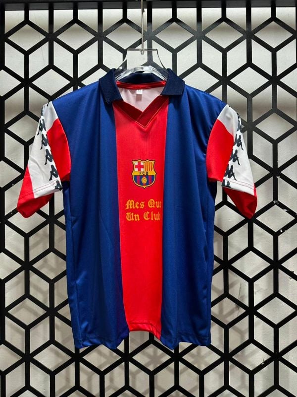 BARCA SPECIAL KIT FIVESLEEV
RONALDINHO 🔟✨