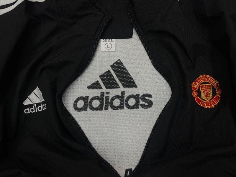 UNITED BLACK