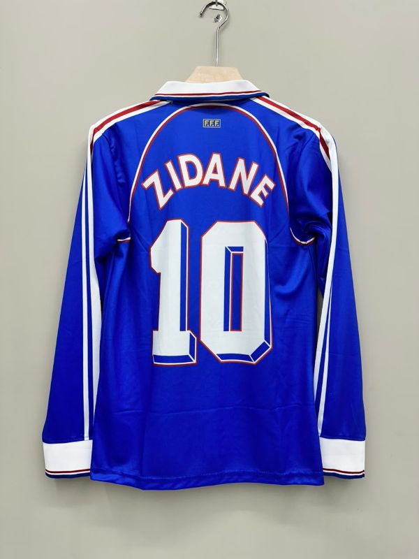 FRANCE RETRO KIT 💫
ZIDANE 🔟🌟