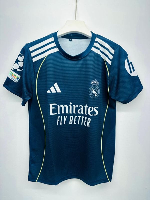 Real Madrid Away Football Jersey – Mbappé 1️⃣0️⃣