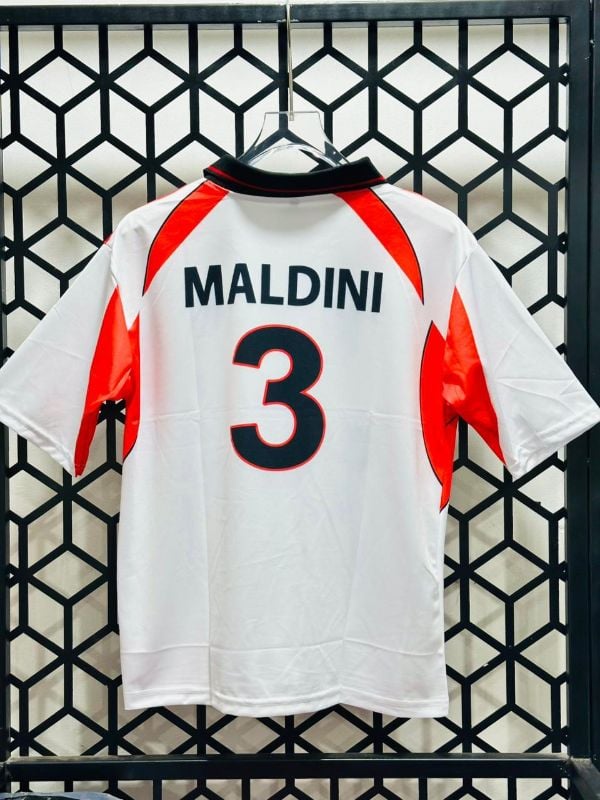 AC MILAN KIT🤍
MADINI 3