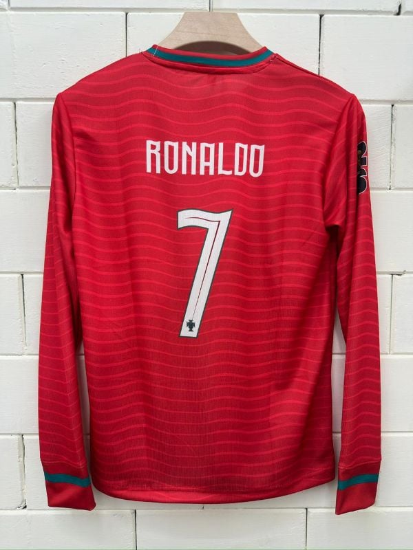 Retro fullsleeve category
10-JS WORLD CUP FS
PORTUGAL HOME 2026
PLAYER-CR7️⃣✨