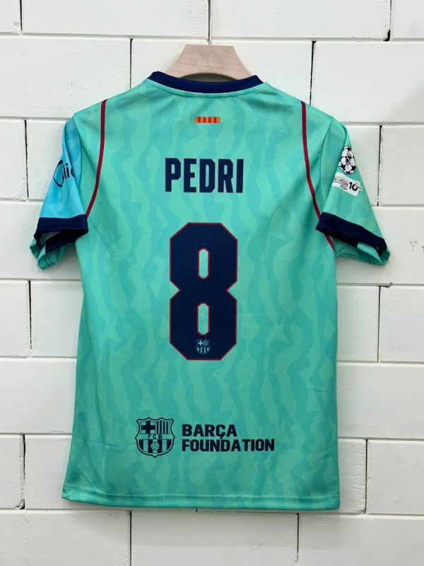 BARCA THIRD KIT EMBROIDERY 2026-27 🌟
PLAYER-  PEDRI 8️⃣ ✨