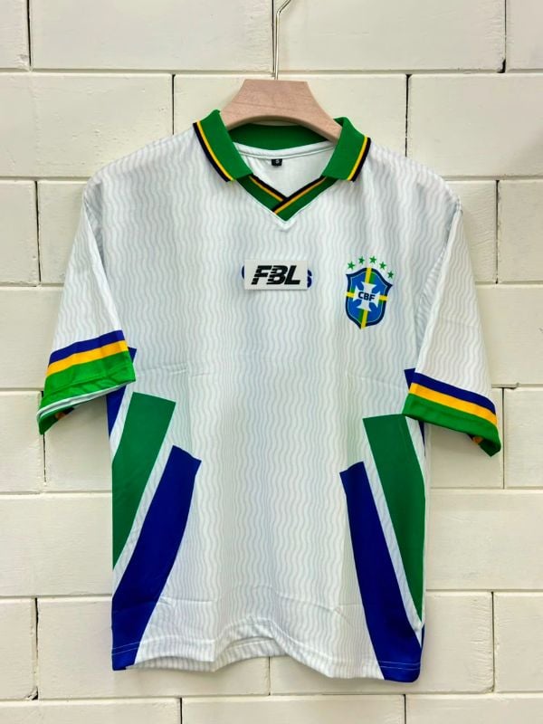 BRAZIL SPECIAL EDITION RETRO KIT   
PLAYER-KAKA8️⃣💥