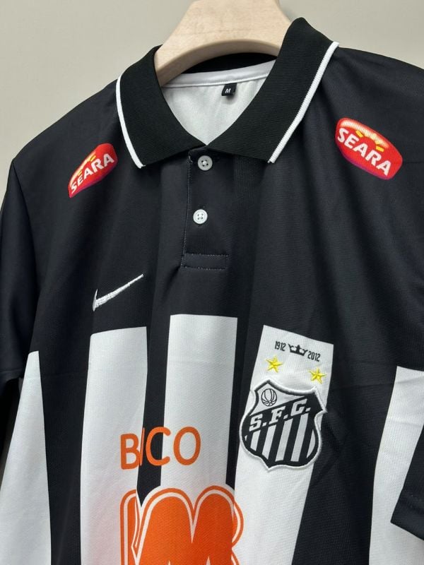 COLLAR BUTTON FIVE SLEEVE EMBROIDERY 🪡 SANTOS FC RETRO KIT ⚡
NEYMAR 11💫