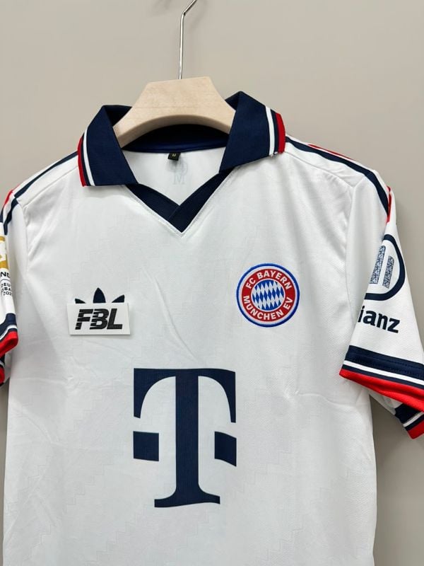 MASTER COPY BAYERN AWAY SECOND 2026-27 KIT🌟 OLISE 17⚡