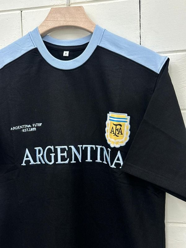 ARGENTINA VINTAGE TSHIRT
EMBROIDERY STYLE