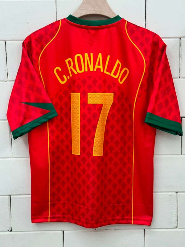 ROUND NECK SUBLIMATION FIVESLEEV
PORTUGAL RETRO HOME KIT
CR7