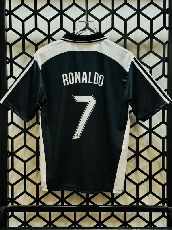 REAL SPECIAL KIT
CR7⃣✨