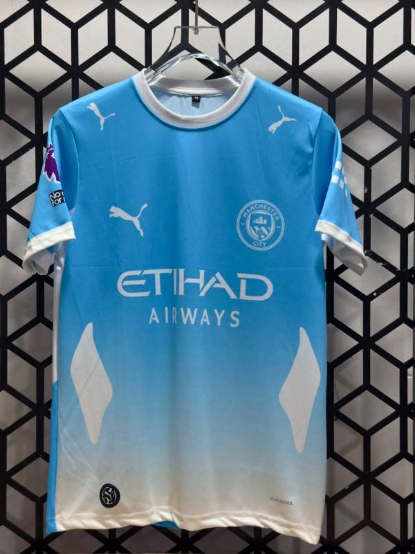 CITY HOME 2026-27 KIT
PLAYER- HAALAND 9️⃣
