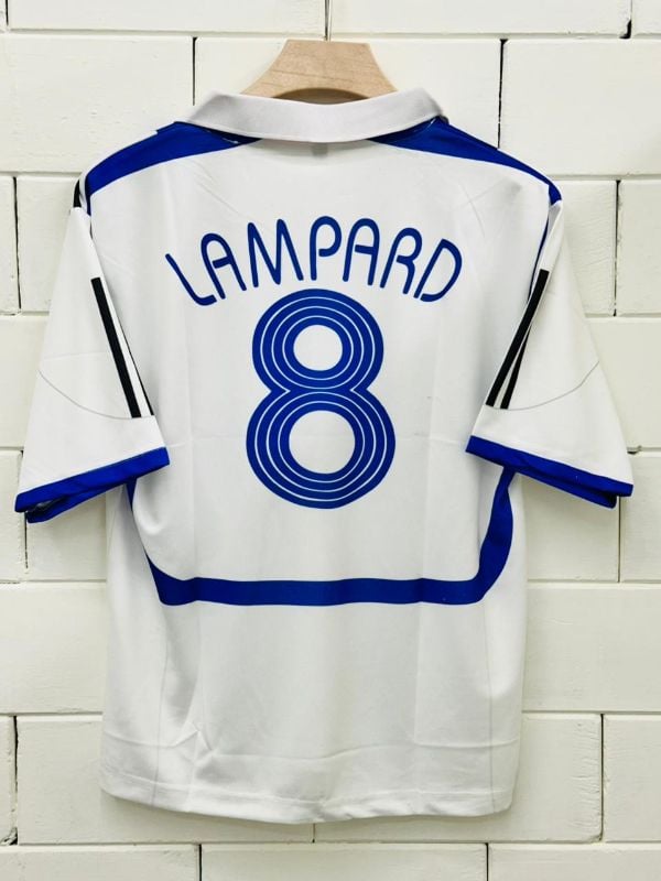 CHELSEA AWAY KIT
PLAYER-LAMPARD8️⃣✨