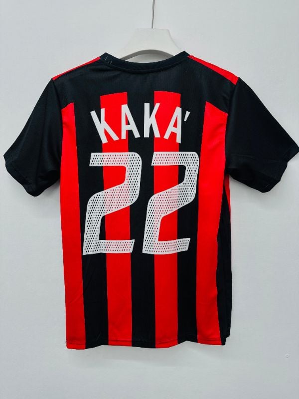 AC MILAN HOME
KAKA 22✨