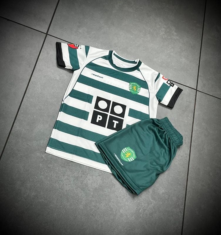 KIDS SET 
SPORTING LISBON KIT
CR7