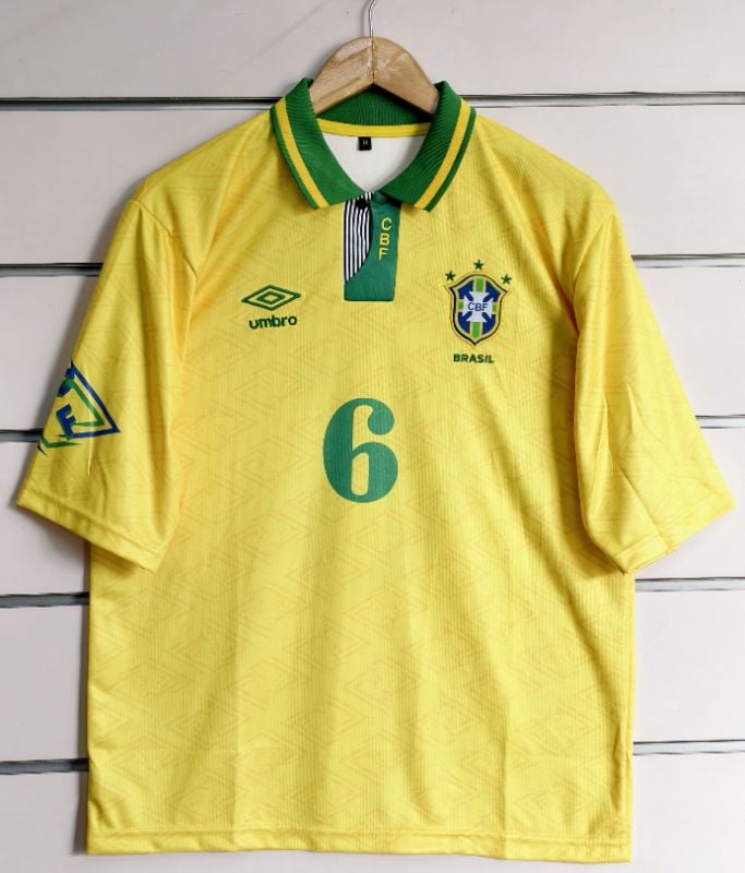 FIVE SLEEVE COLLAR BUTTON EMBROIDERY 
MASTER COPY BRAZIL HOME -92 RETRO KIT  🌟 CARLOS 6️⃣ ⚡