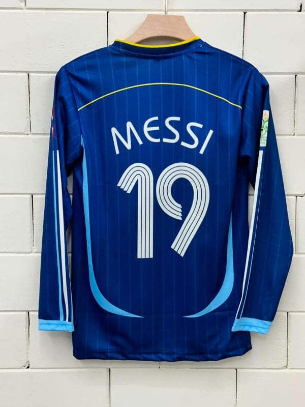 JS ARGENTINA AWAY RETRO 06-07 KIT
PLAYER-MESSI 19 ✨
