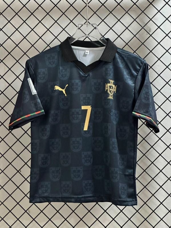 FIVESLEEV COLLER V KID PORTUGAL SPECIAL KIT PLAYER-CR7