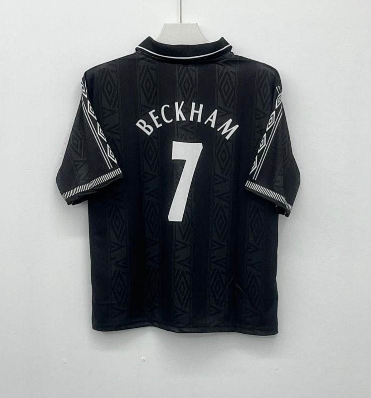 UNITED VINTAGE🔥
BECKAM7️⃣✨