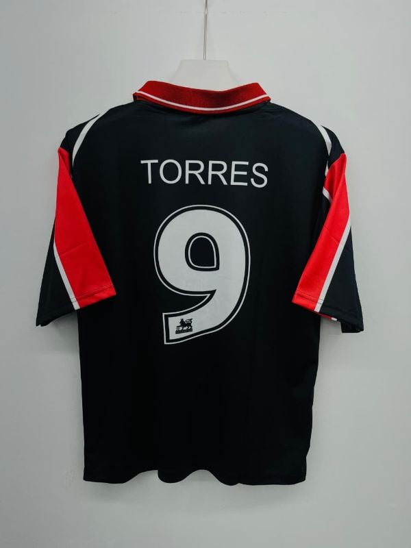LIVERPOOL SPECIAL KIT TORRES 9