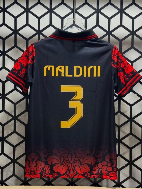 AC MILANSPECIAL KIT
PLAYER-MALDINI3️⃣✨