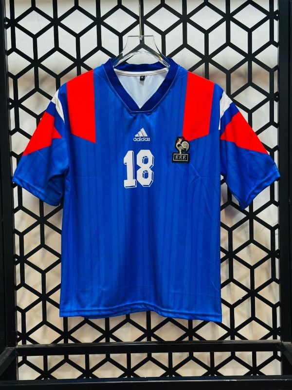 FRANCE AWAY 90S
CANTONA1⃣8⃣