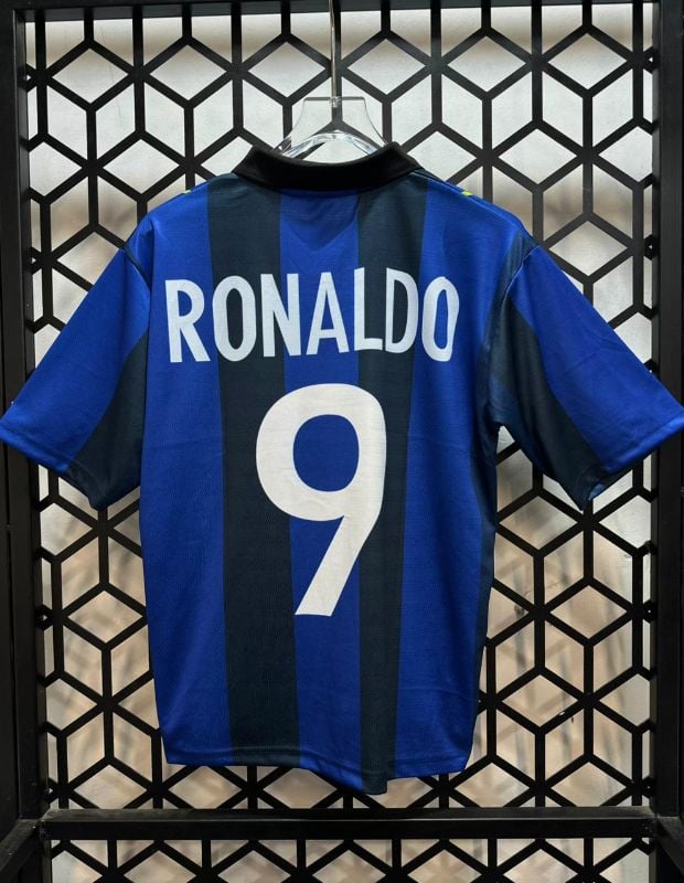 INTER MILAN 
RONALDO9⃣✨