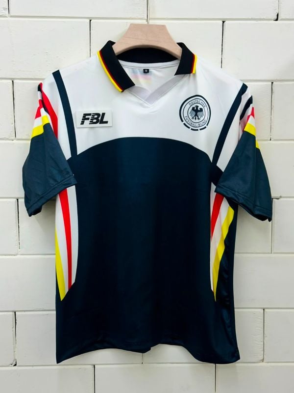 GERMANY LEGEND KIT 
PLAYER-BECKENBAUER 
5️⃣🌟