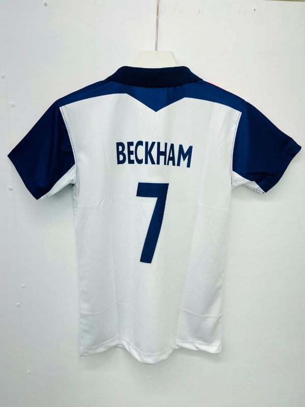 ENGLAND 90S
BECKAM 7⃣✨
