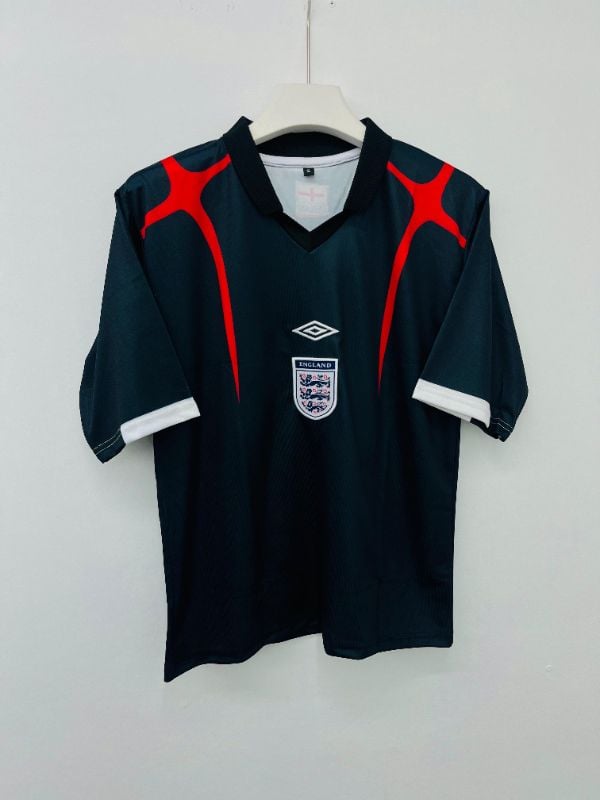 ENGLAND AWAY2003-04 BECKAM 7⃣✨