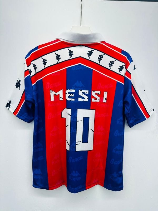 FC Barcelona Home Football Jersey – Messi 1️⃣0️⃣
