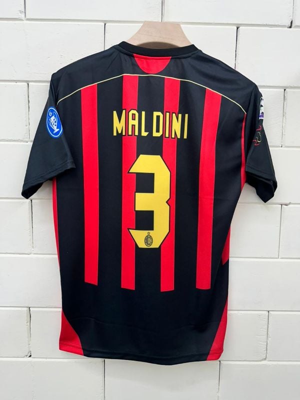AC MILAN RETRO EMBROIDERY KIT
PLAYER- MALDINI✨
