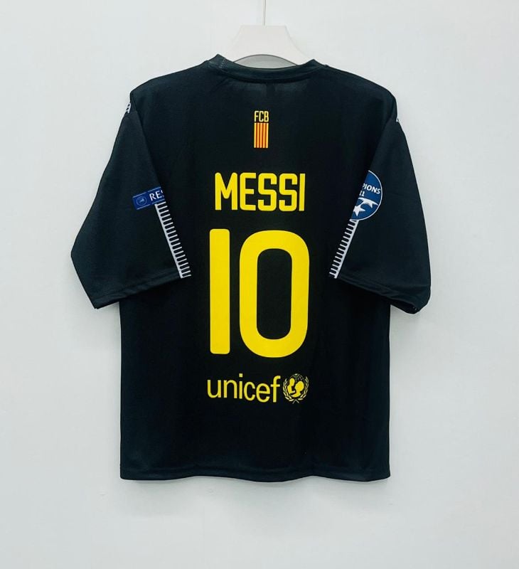 FCB  SPECIAL KIT🔥
MESSI 🔟✨️