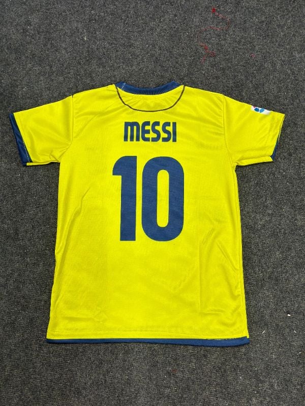 BARCA AWAY RETRO KIT 26BARCA AWAY RETRO KIT 26 
MESSI🔟✨