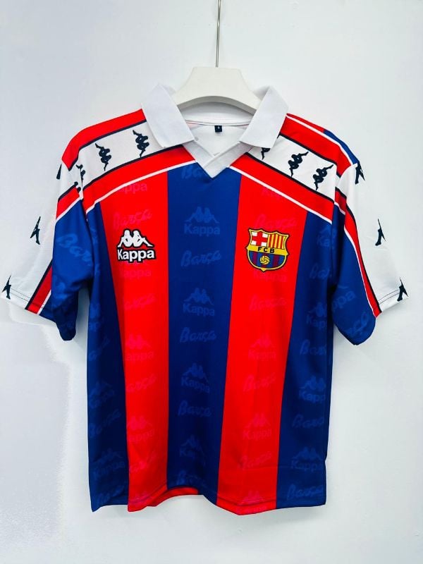 FC Barcelona Home Football Jersey – Messi 1️⃣0️⃣