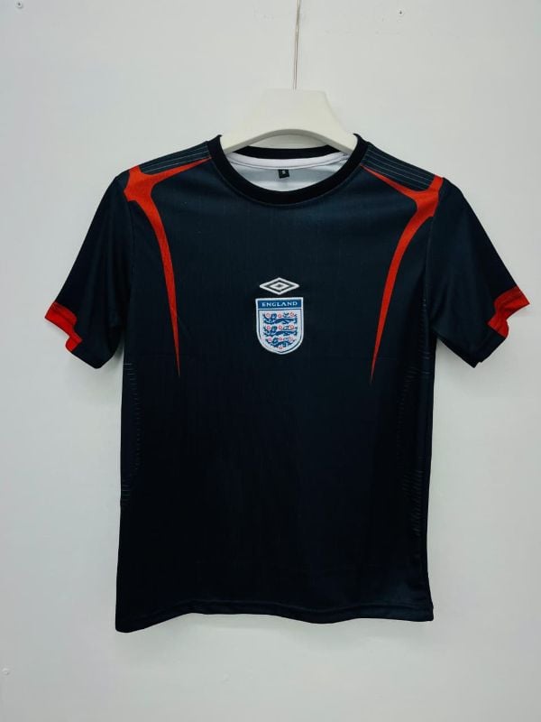 ENGLAND AWAY KIT
BECKAM7⃣✨