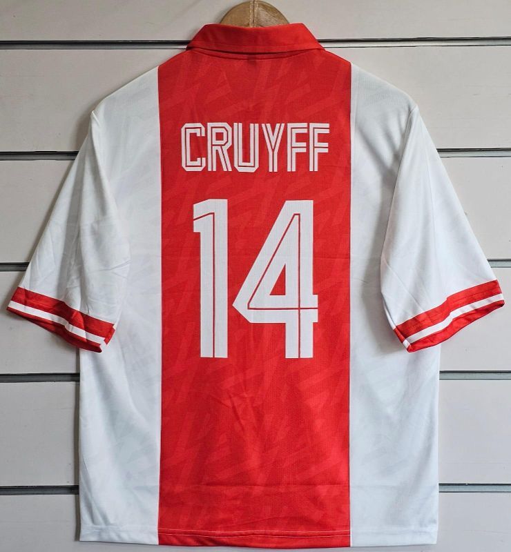 FIVE SLEEVE COLLAR EMBROIDERY 
MASTER COPY AJAX 93-94  RETRO KIT 🌟 CRUYFF 14💫